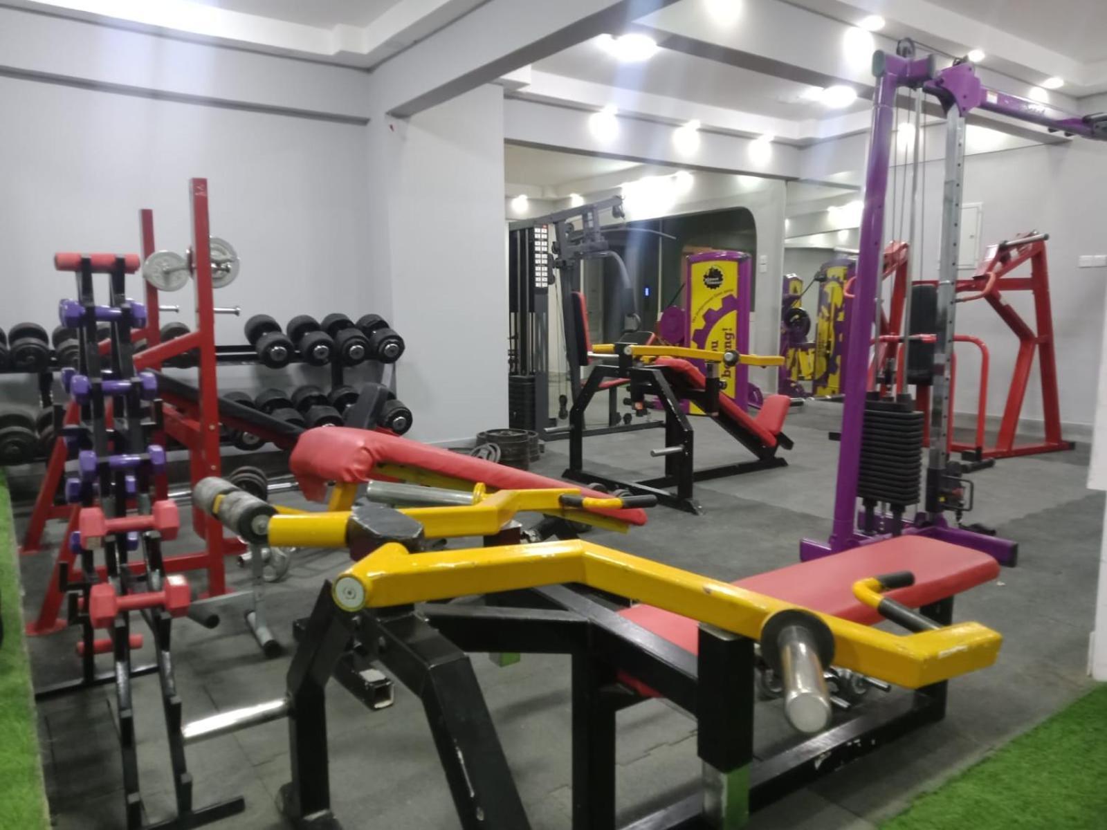 Al Hussam Hotel Apartments Rusayl Buitenkant foto