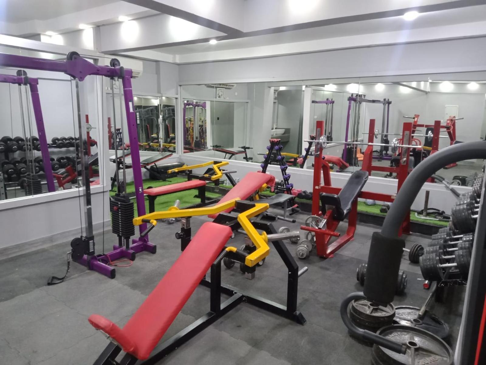 Al Hussam Hotel Apartments Rusayl Buitenkant foto