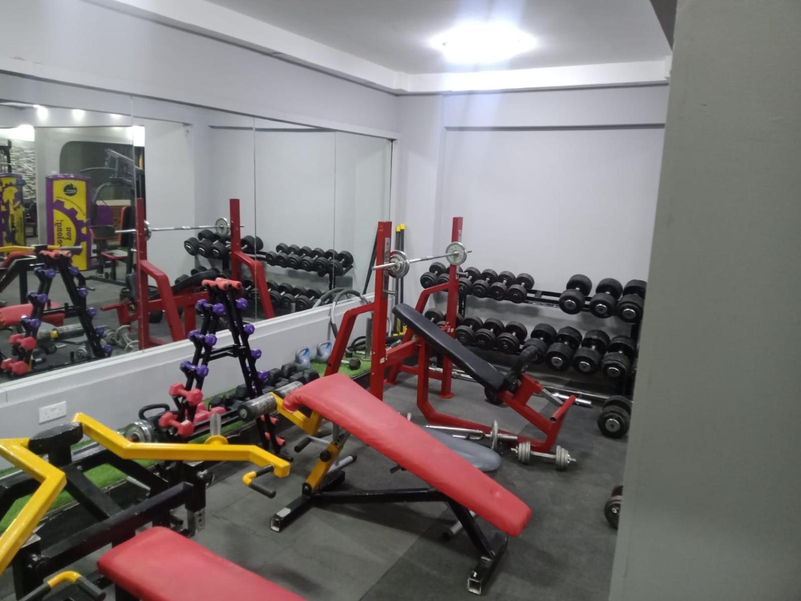 Al Hussam Hotel Apartments Rusayl Buitenkant foto
