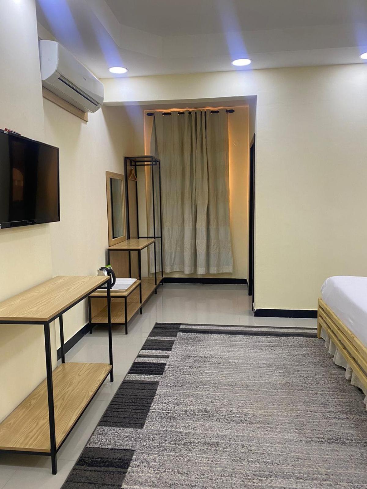 Al Hussam Hotel Apartments Rusayl Buitenkant foto