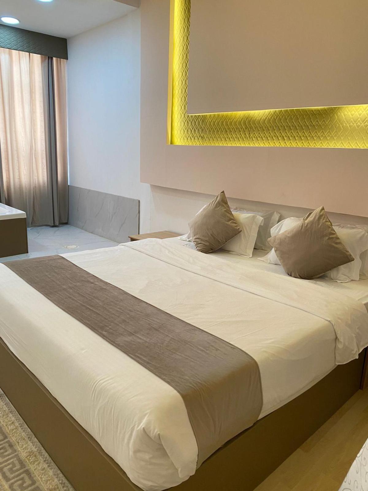 Al Hussam Hotel Apartments Rusayl Buitenkant foto