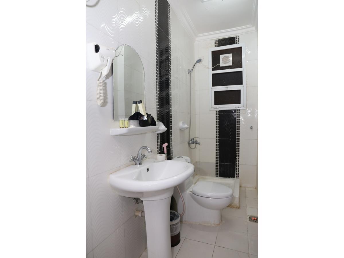 Al Hussam Hotel Apartments Rusayl Buitenkant foto